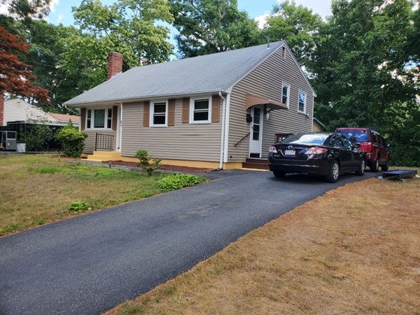 43 Rhonda Rd, Brockton, MA 02302