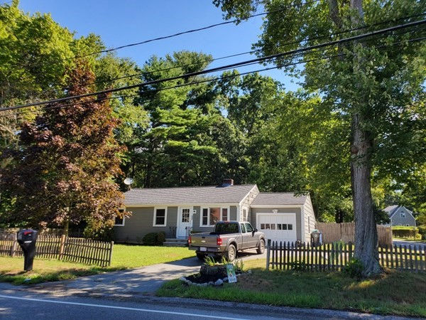 462 Franklin St, Whitman, MA 02382