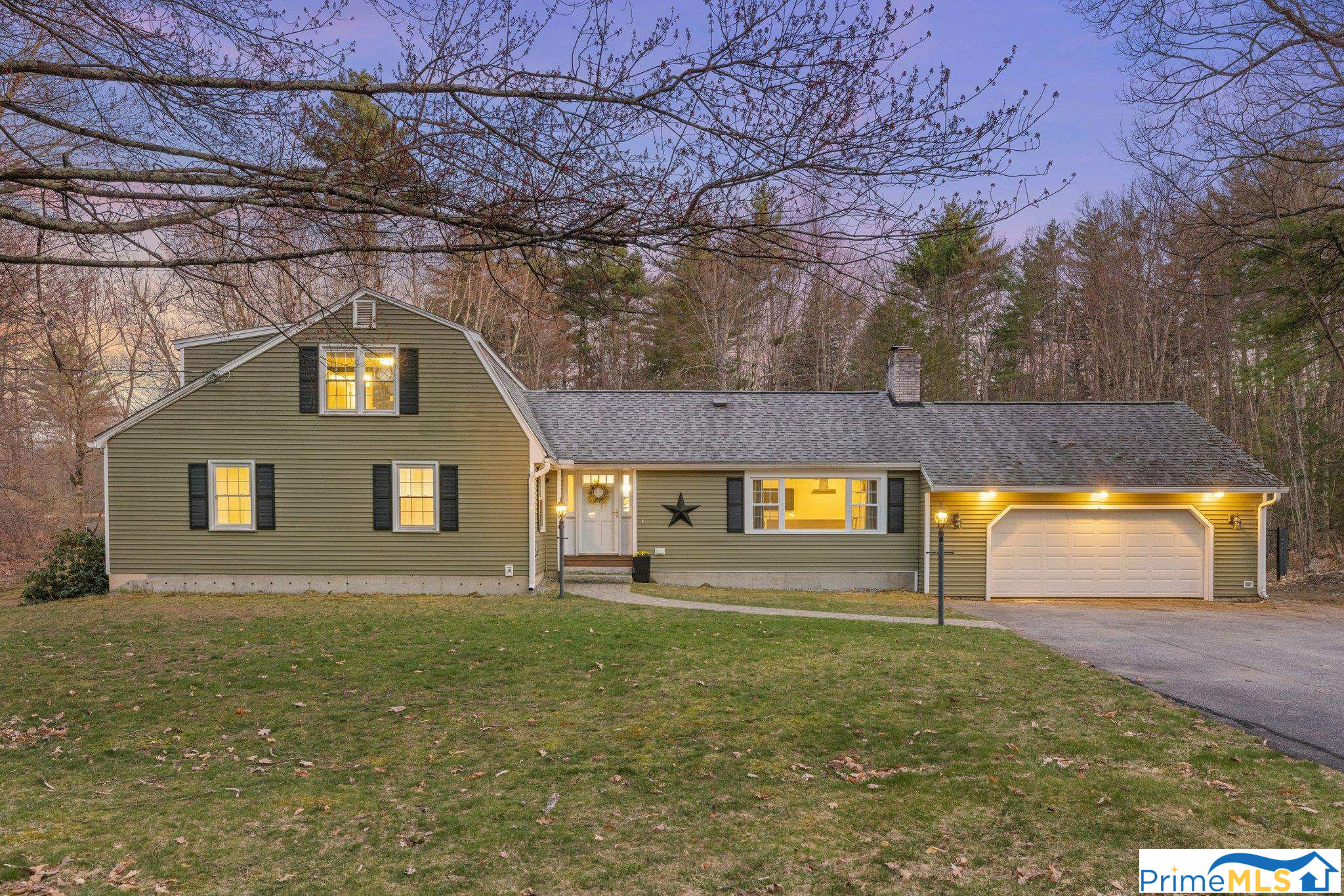 20 Appledor Road, Bedford, NH 03110