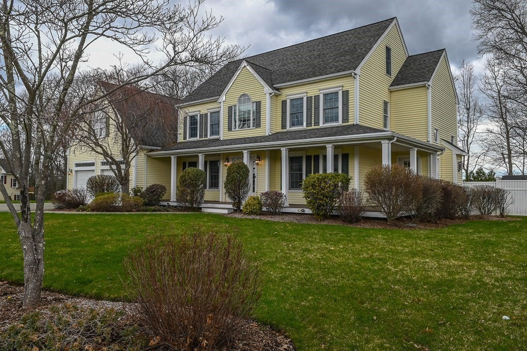 31 Messina Woods Drive, Braintree, MA 02184