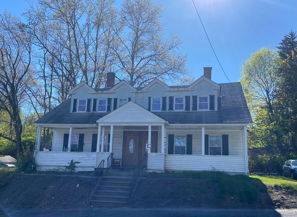 60-62 Chestnut St., Clinton, MA 01510