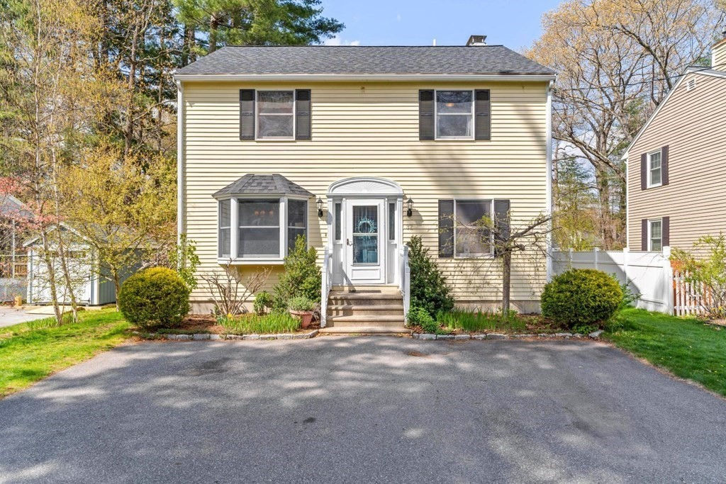 32 Beechwood Ave, Sudbury, MA 01776