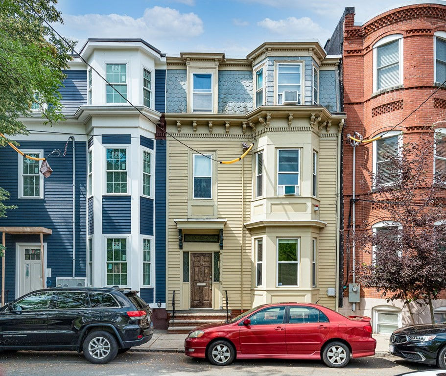 43 Thomas Park, Boston, MA 02127