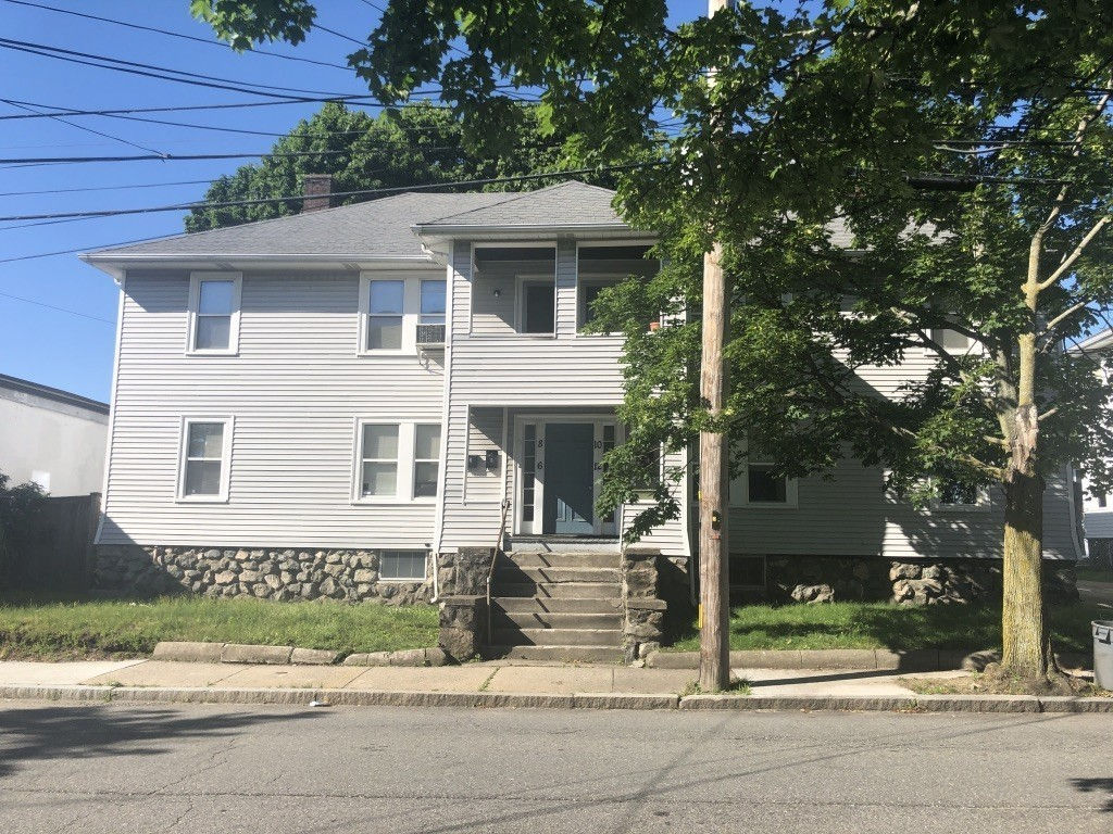 18 Derby St. 18, Waltham, MA 02453