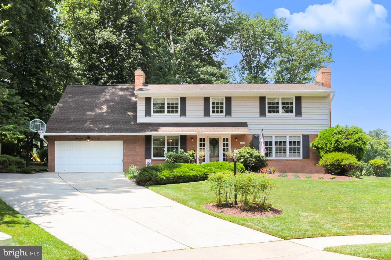 6702 Norview Court, Springfield, VA 22152 is now new to the market!