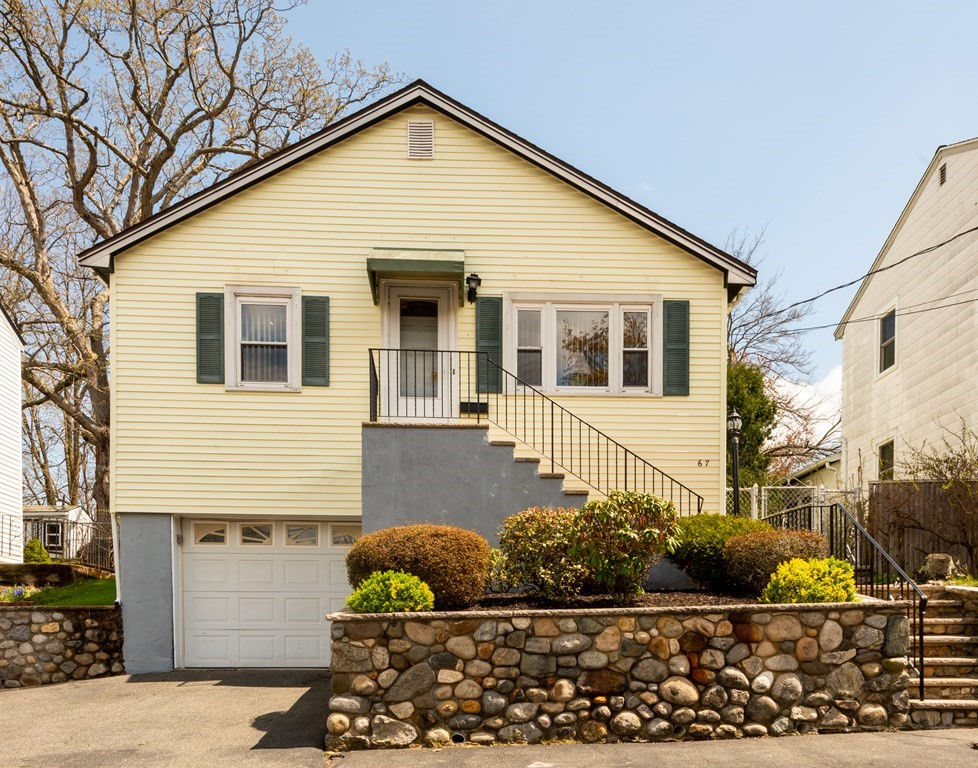 67 Andrews St, Medford, MA 02155