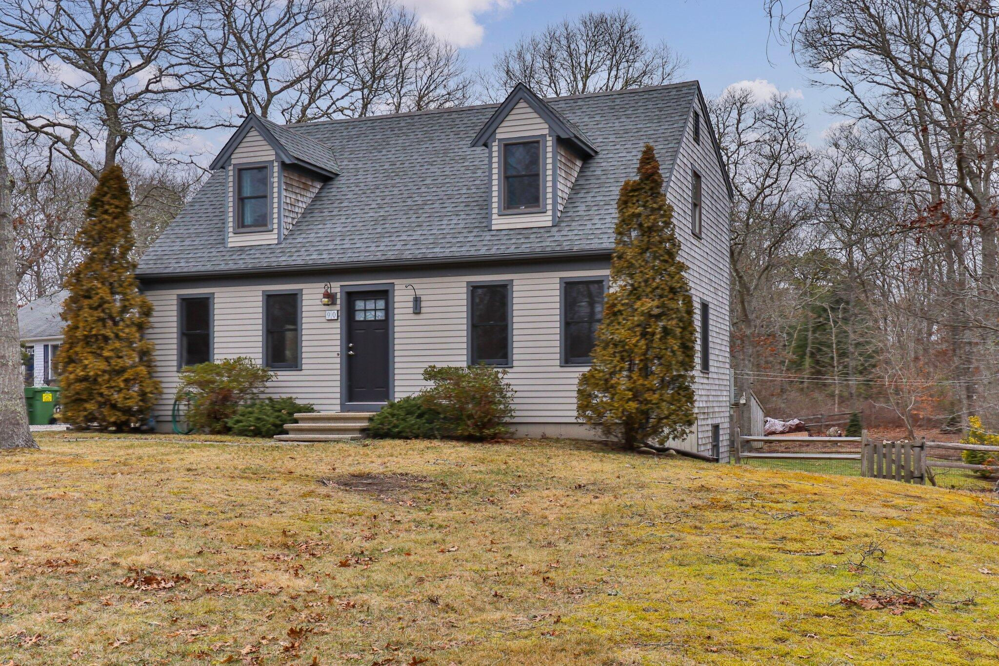 90 Bracken Fern Road, Marstons Mills, MA 02648