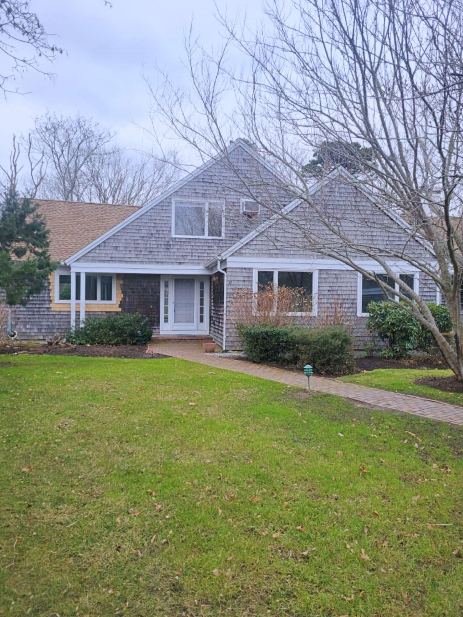 17 Juniper Circle, Brewster, MA 02631