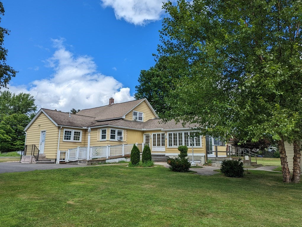 110 East Street, Hadley, MA 01035