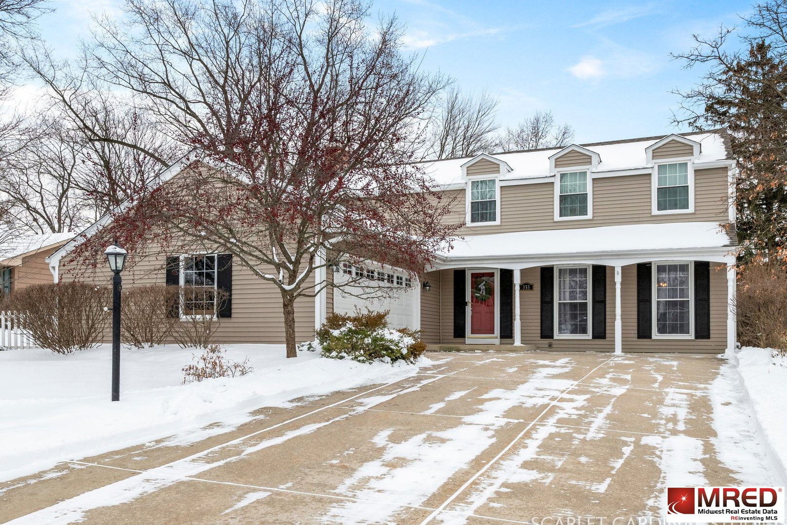 27w355 Carrel Street, Winfield, IL 60190