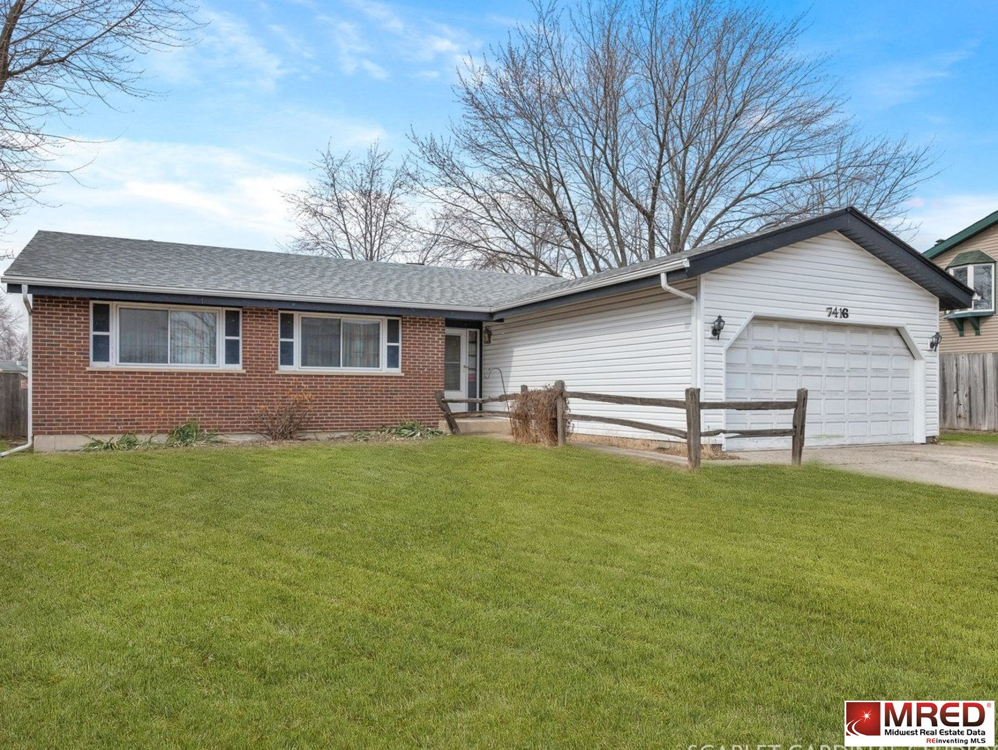 7416 W Hickory Creek Drive, Frankfort, IL 60423