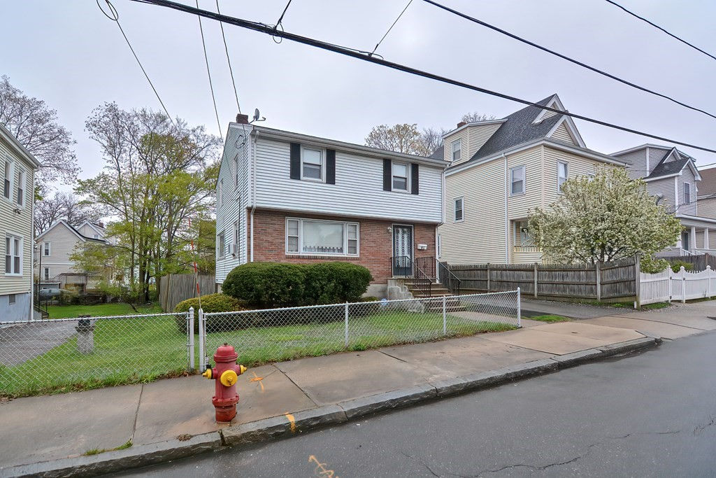 41 Harvard St, Malden, MA 02148