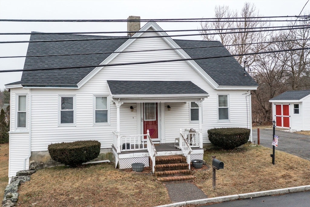 995 Somerset Ave, Taunton, MA 02780