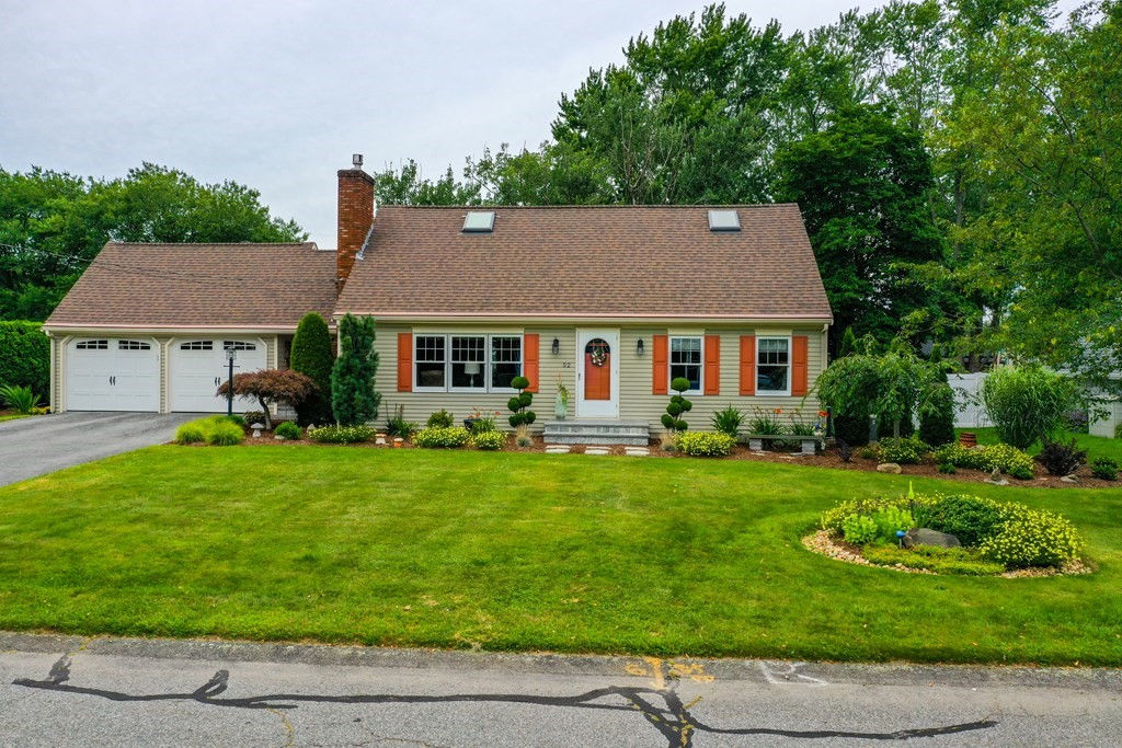 52 Walnut Street, Swansea, MA 02777