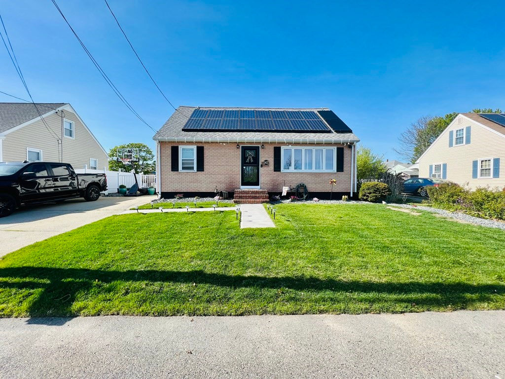 147 Ricketson St, New Bedford, MA 02744