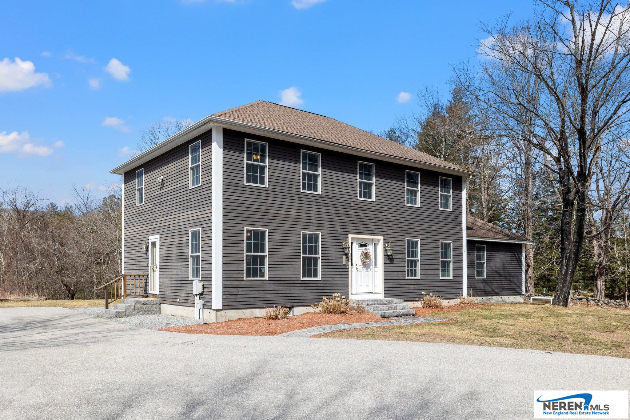 208 North Village Road, Warner, NH 03278