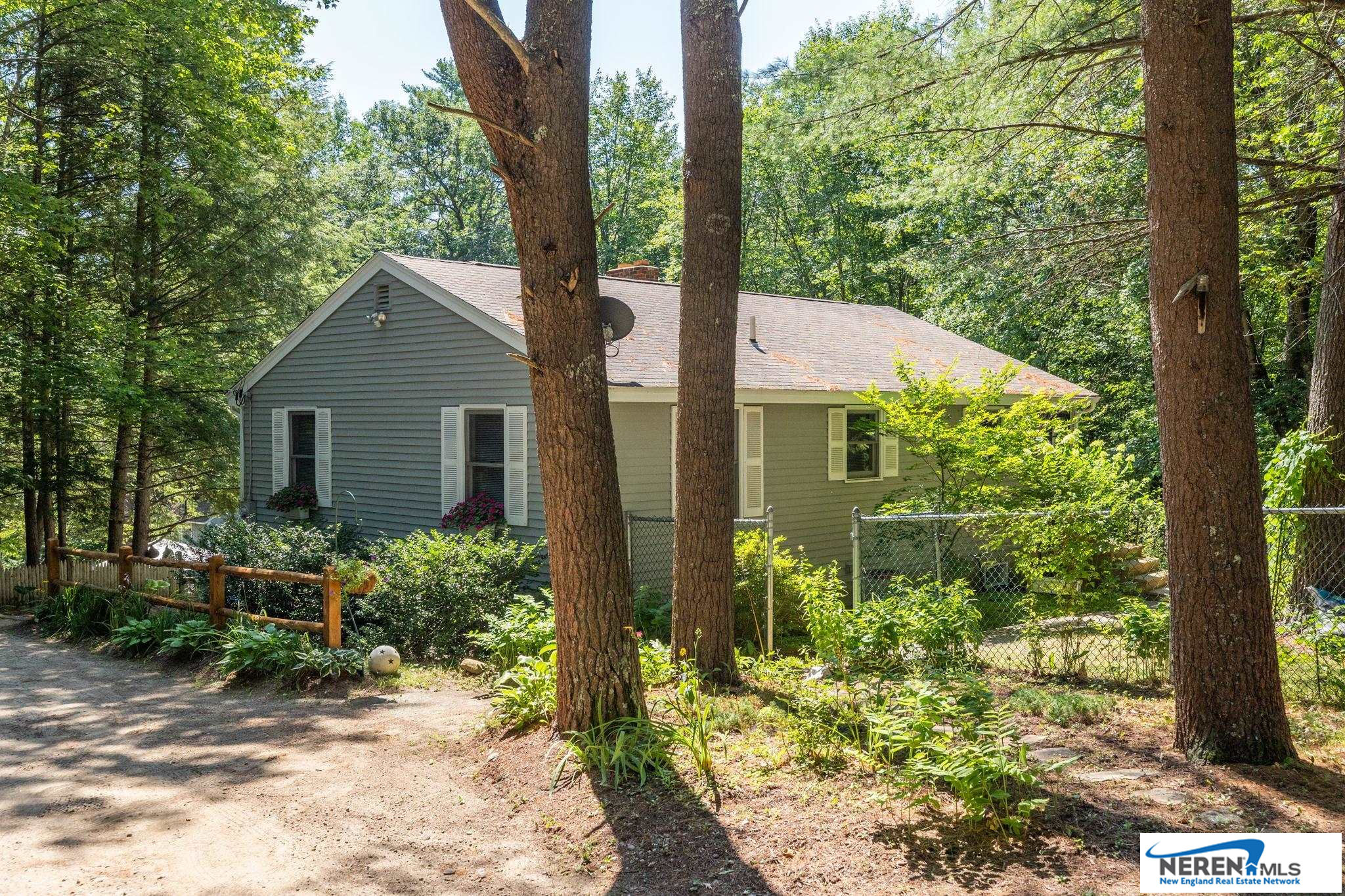 196 Suncook Valley Highway, Epsom, NH 03234