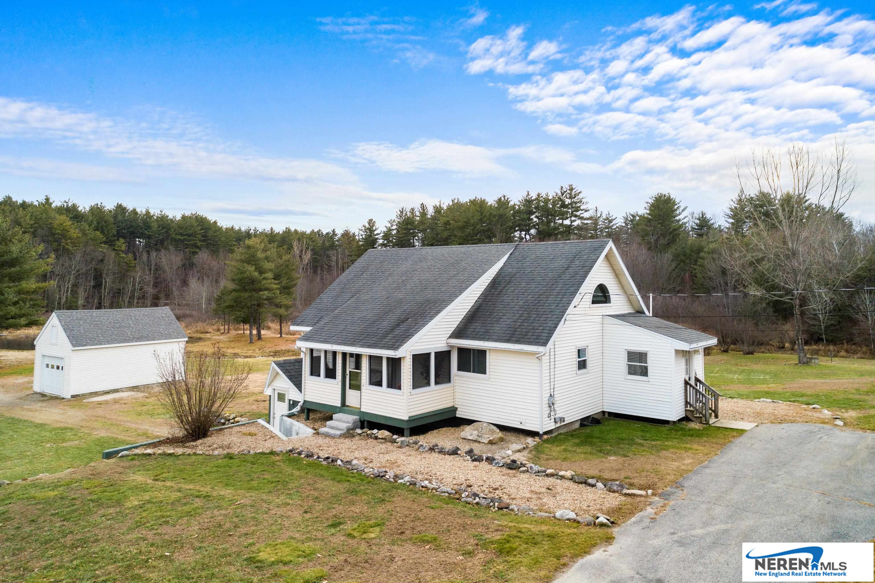 61 Old Milford Road, Mont Vernon, NH 03057