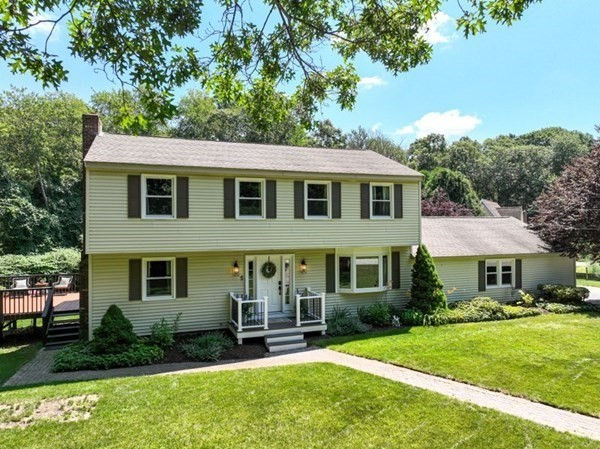 5 Meadow Ln, Leicester, MA 01524