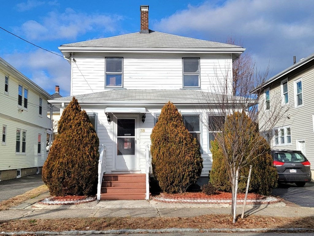 38 Hovey St, Quincy, MA 02171