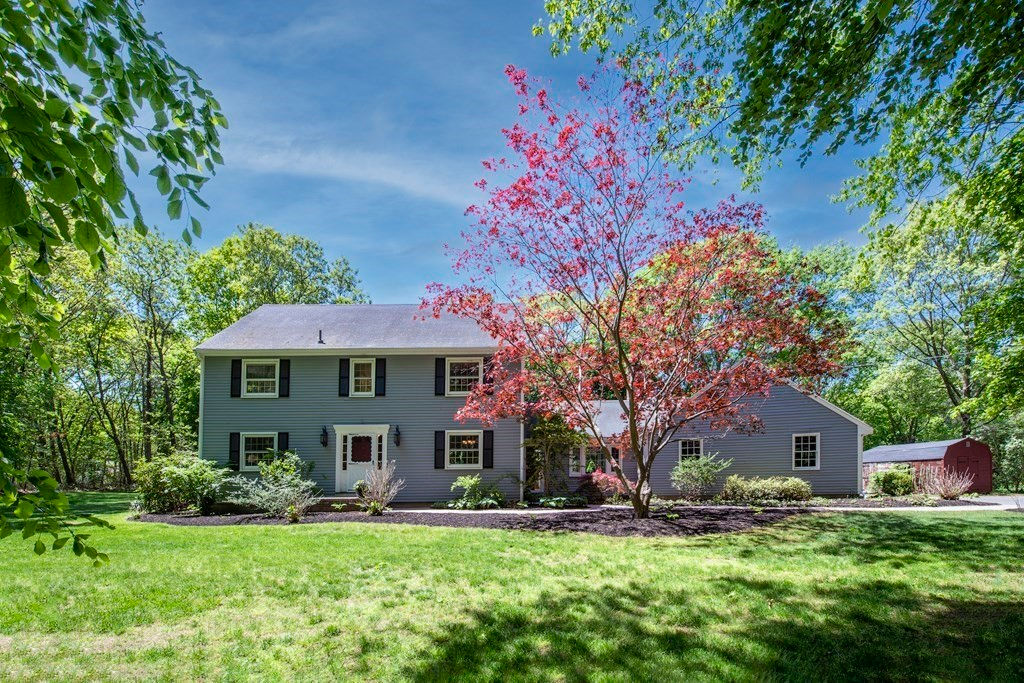 2 Pye Brook Ln, Boxford, MA 01921