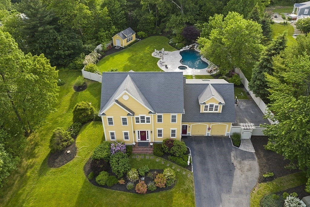 6 Blakes Hill Road, Westford, MA 01886