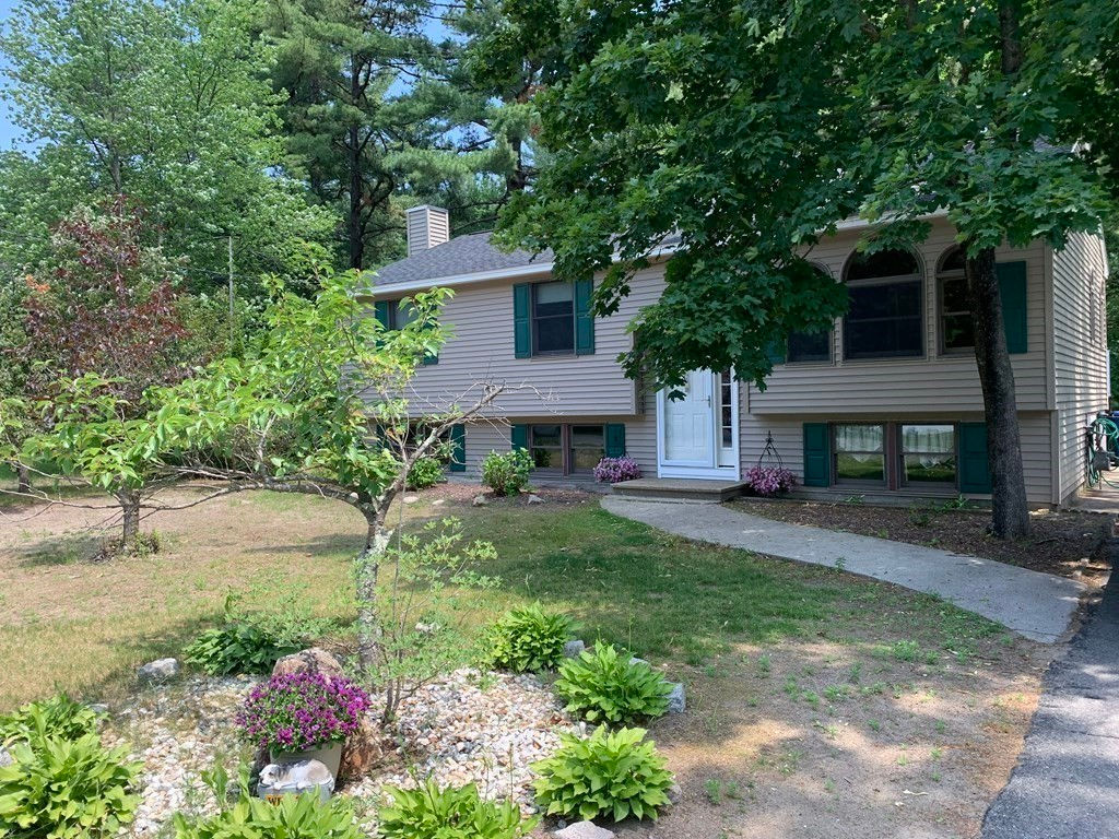 7 Vine St, Billerica, MA 01821