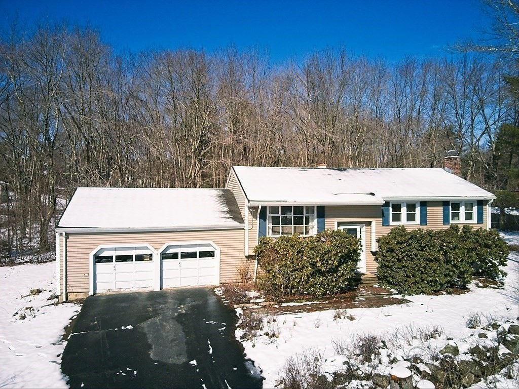 9 Jon Mar Rd, Billerica, MA 01821