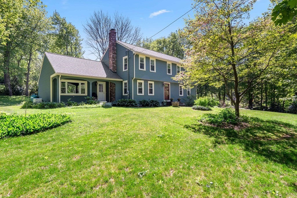 232 Washington St, Boxford, MA 01921