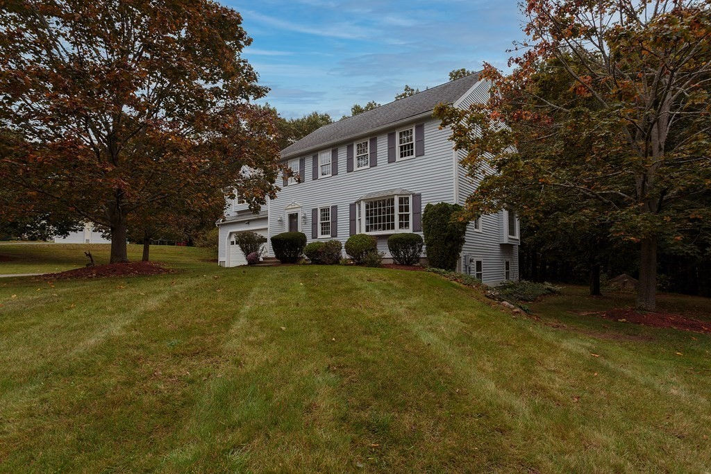 20 Kelshill Rd, Chelmsford, MA 01863