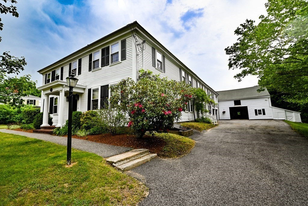 649 Main St, Ashby, MA 01431