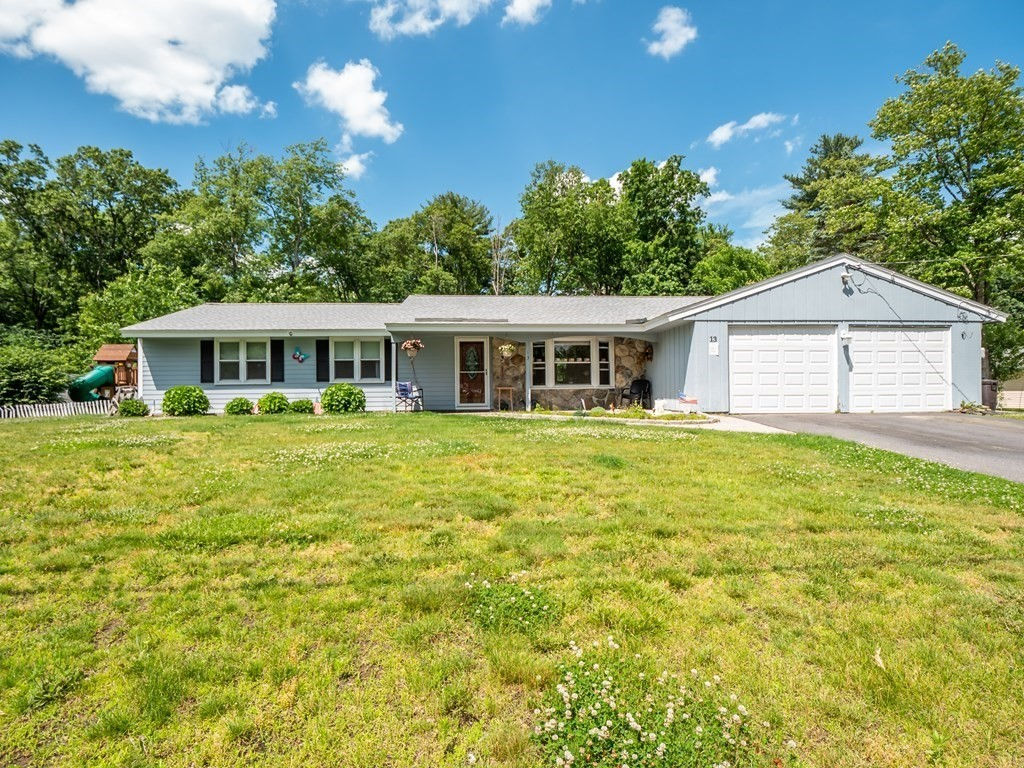 13 Brook Street, Chelmsford, MA 01824