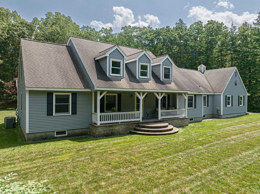 47 Southboro Road, Upton, MA 01568