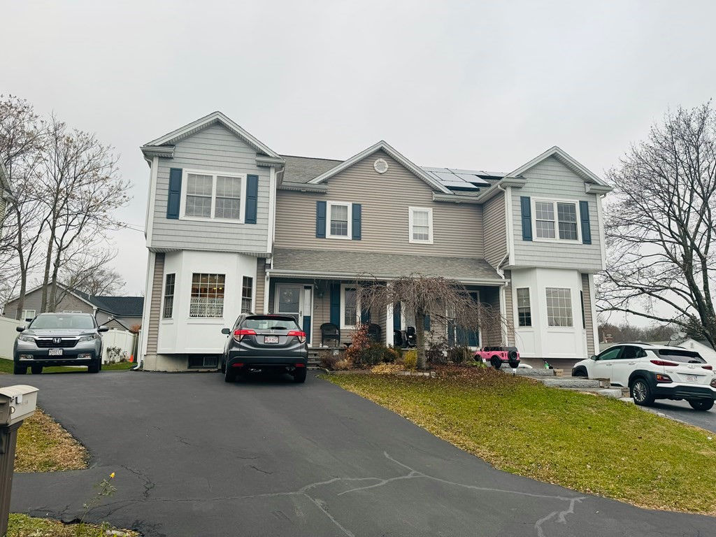 7 Maria Cir 7, Milford, MA 01757