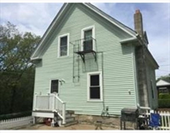 2 Burns Ave, Millville, MA 01529