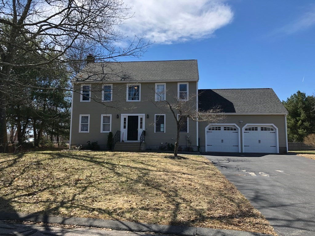 37 Florence Circle, Upton, MA 01568