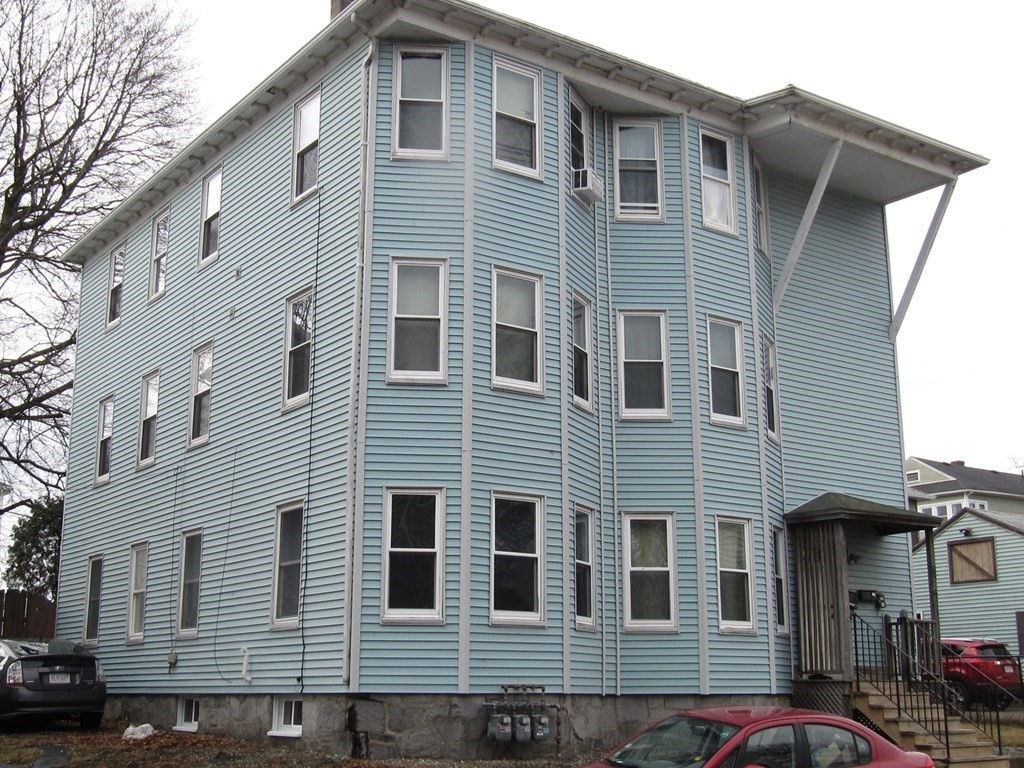 6 Derby Street, Worcester, MA 01604