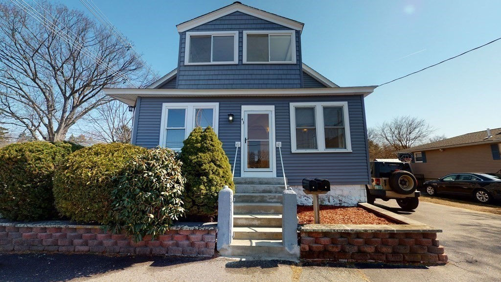 43 Edgewater Avenue 1, Shrewsbury, MA 01545