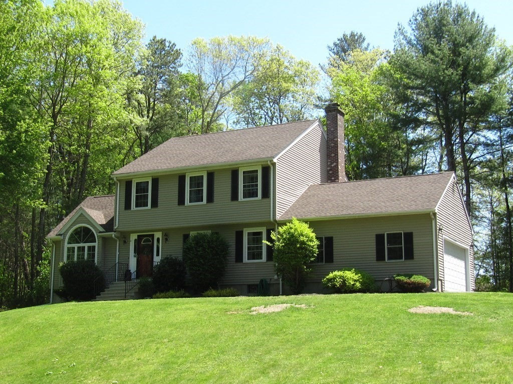 4 Maywood Circle, Auburn, MA 01501