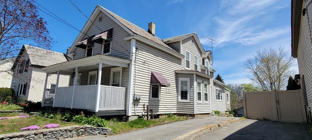 58 Boutelle St, Fitchburg, MA 01420