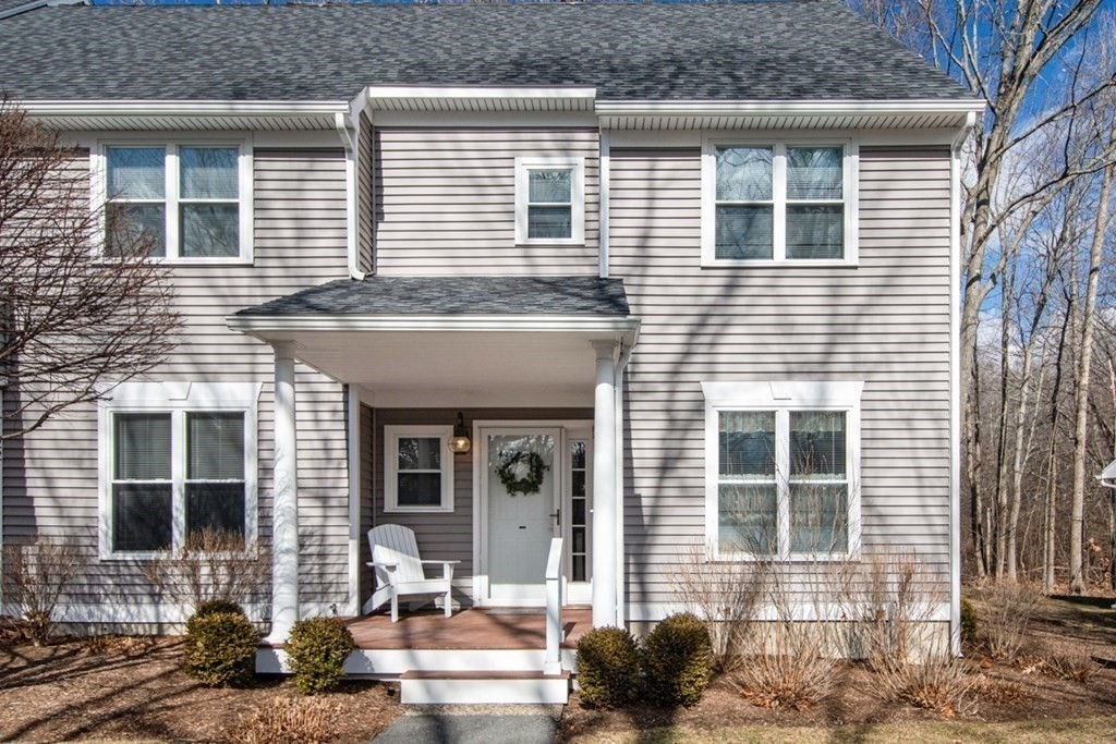 23 Pond Ln 23, Burlington, MA 01803