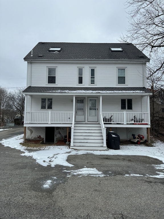 2 Buck St 4, Woburn, MA 01801