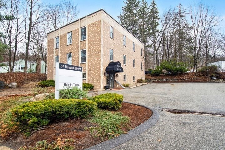 57 Russell Street 3b, Woburn, MA 01801