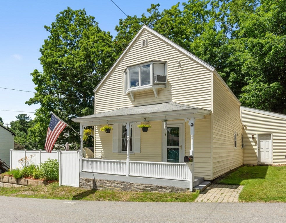 4 Story Street, Westford, MA 01886