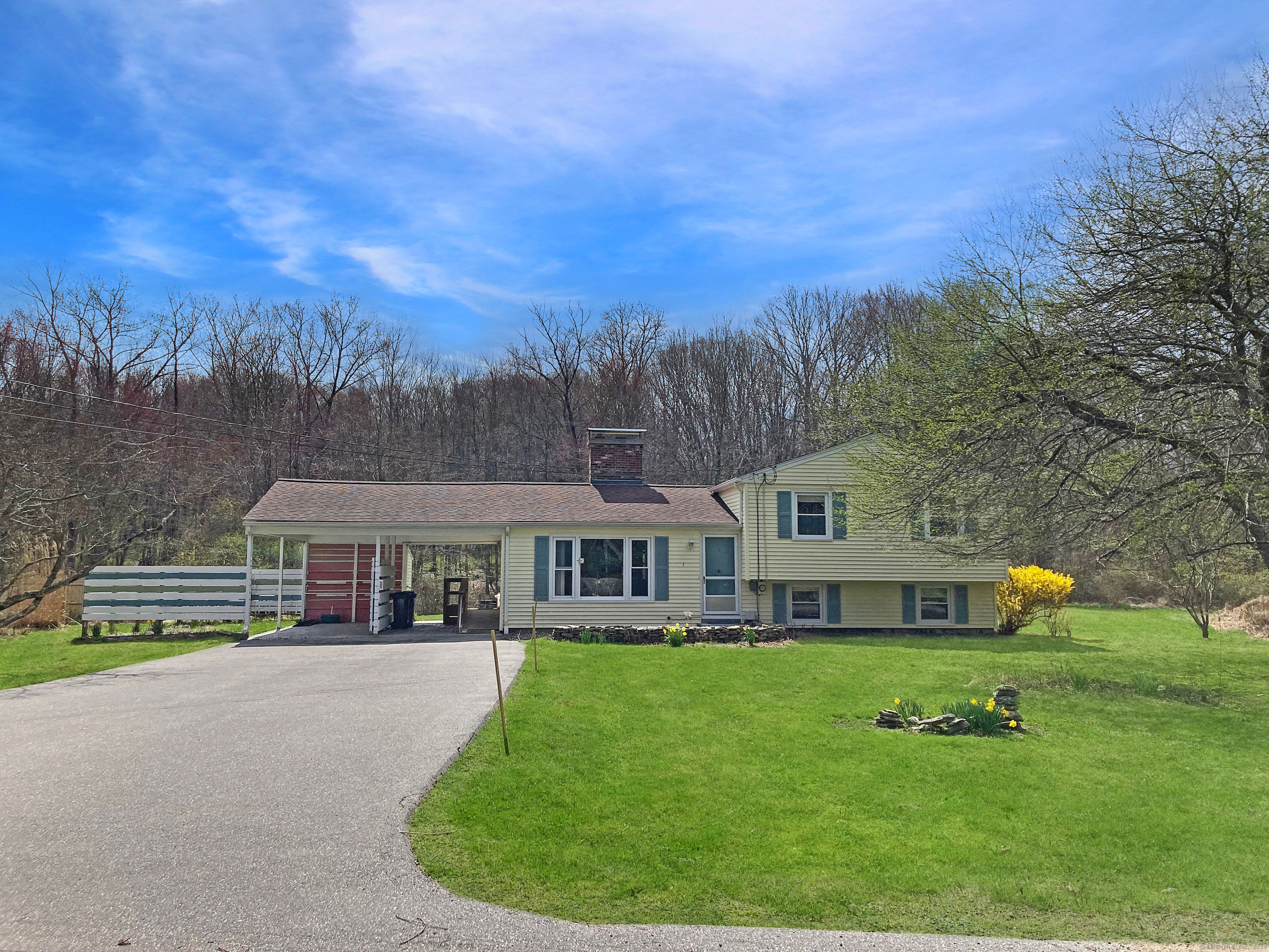 274 Hanks Hill Road, Mansfield, CT 06268