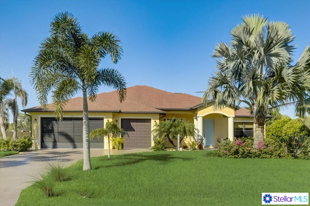 109 Bonita Drive, Rotonda West, FL 33947