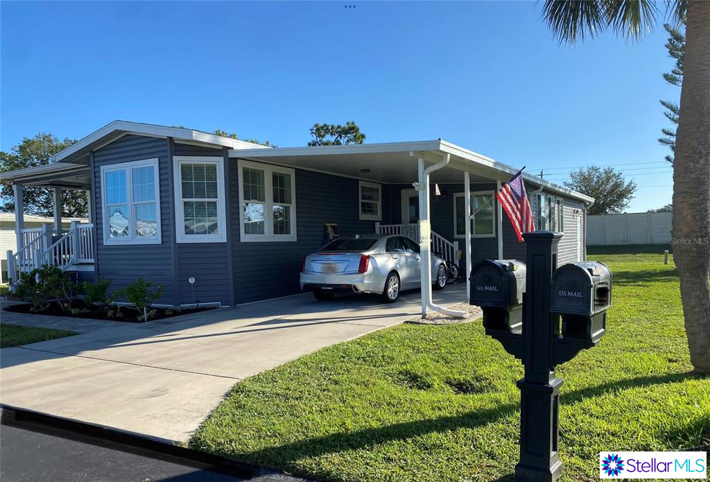 382 Longwood Drive, Venice, FL 34285