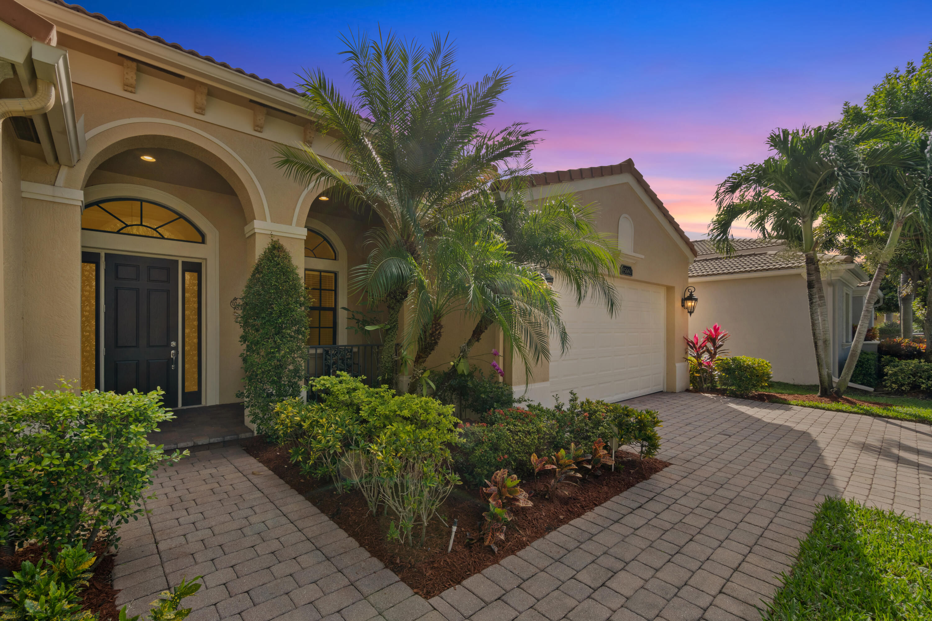 15660 Glencrest Avenue, Delray Beach, FL 33446