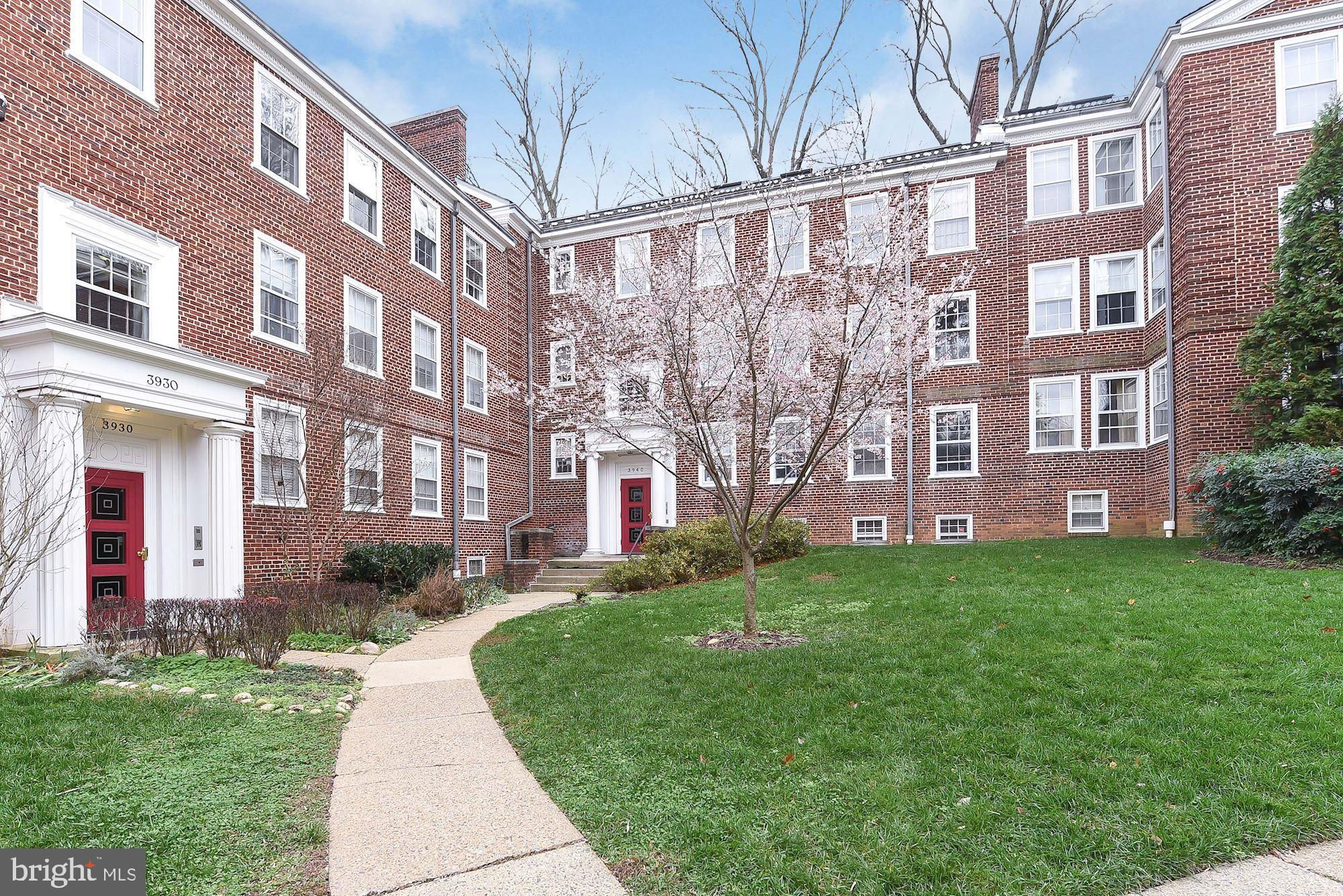 3940 Langley Court nw c633, Washington, DC 20016