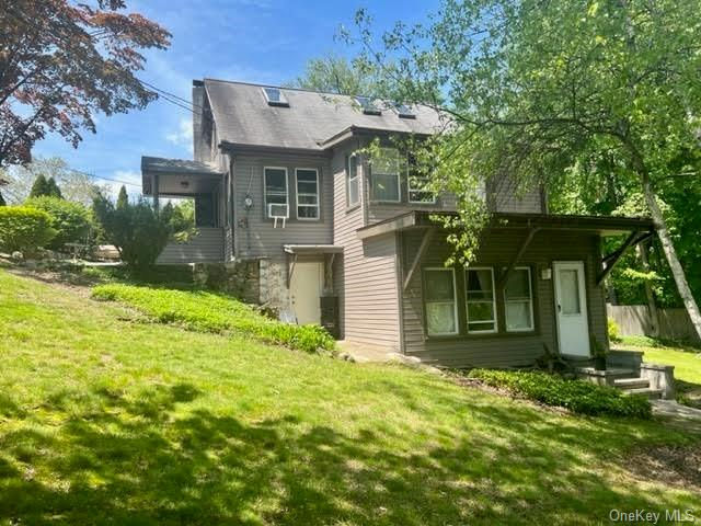 35 Hollowbrook Court N, Cortlandt Manor, NY 10567